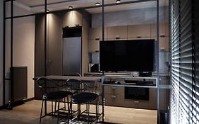 City Block Apartment